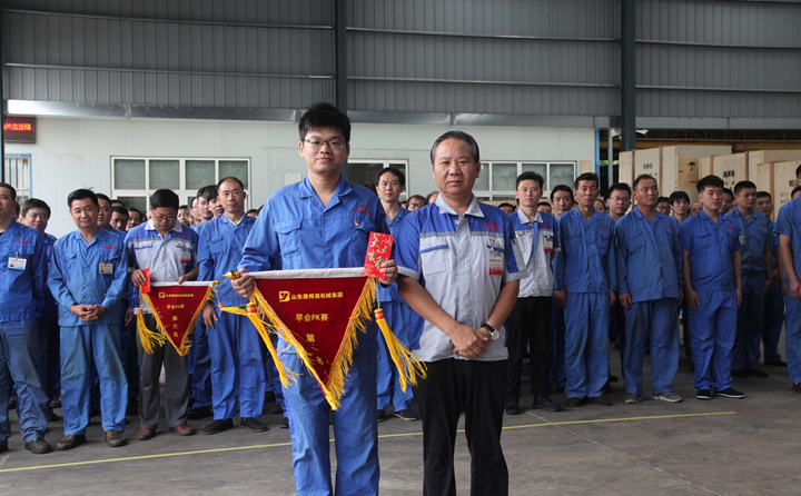 景重洋帶領金格瑞公司團隊在集團早會PK賽中獲得冠軍及“現場5S管理團隊第一名”.JPG 景重洋帶領金格瑞公司團隊在集團早會PK賽中獲得冠軍及“現場5S管理團隊第一名”.JPG