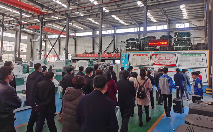 歡迎百強企業來山東金格瑞參觀指導.jpg 歡迎百強企業來山東金格瑞參觀指導.jpg