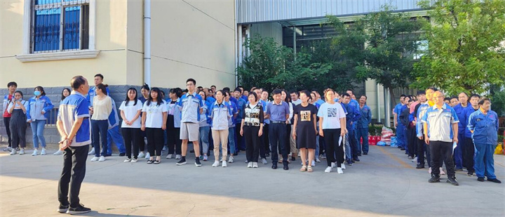 隨著中秋節的日益臨近,為讓員工度過一個祥和、快樂的中秋佳節,9月6日下午,山東金格瑞又提前為員工發中秋節福利啦! 隨著中秋節的日益臨近,為讓員工度過一個祥和、快樂的中秋佳節,9月6日下午,山東金格瑞又提前為員工發中秋節福利啦!