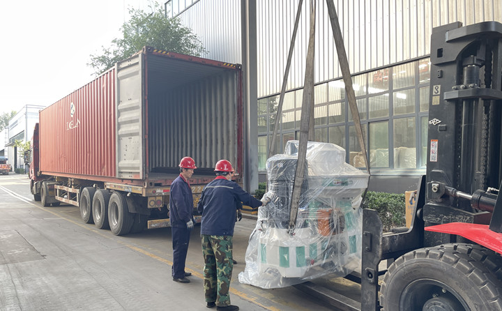 木屑顆粒機.jpg 木屑顆粒機.jpg